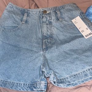 Denim washed shorts